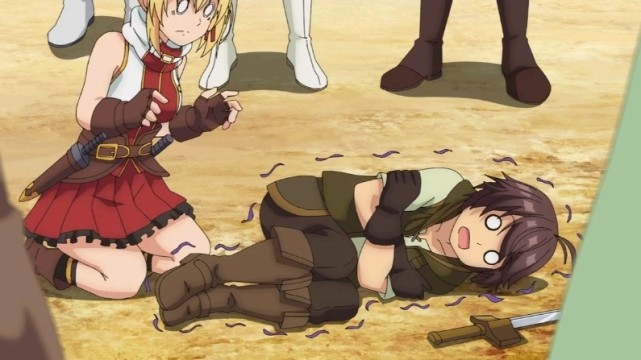 的攻击连她的毛都没有碰到,而老师却是用刀鞘狠狠的打在男主的肚子上