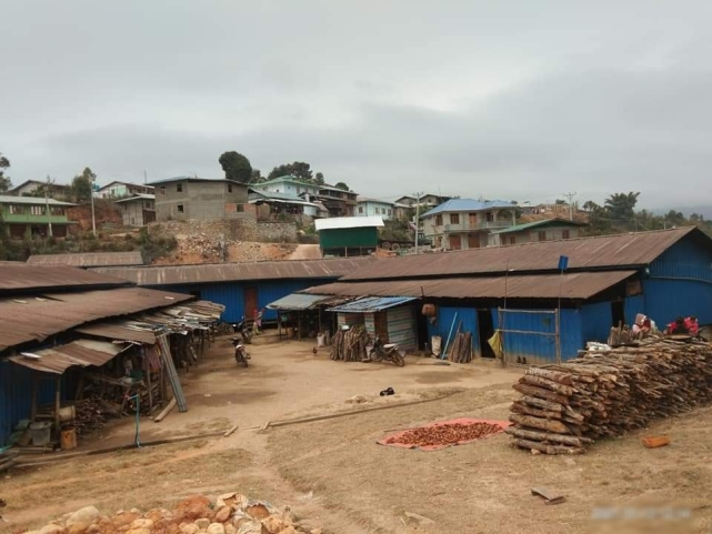 缅甸政府动真格向掸邦这群苦命人发钱每户家庭500多万缅币