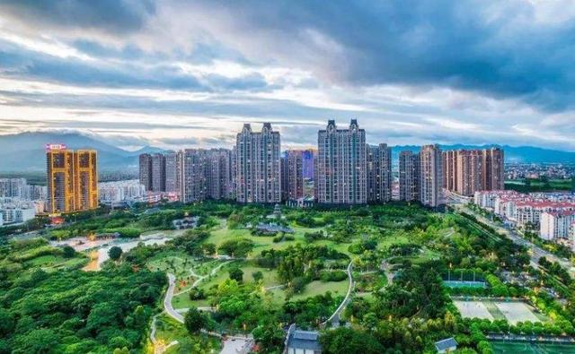 广西城市人口排名_2020年广西各地区常住人口数量排行榜:南宁常住人口数量位