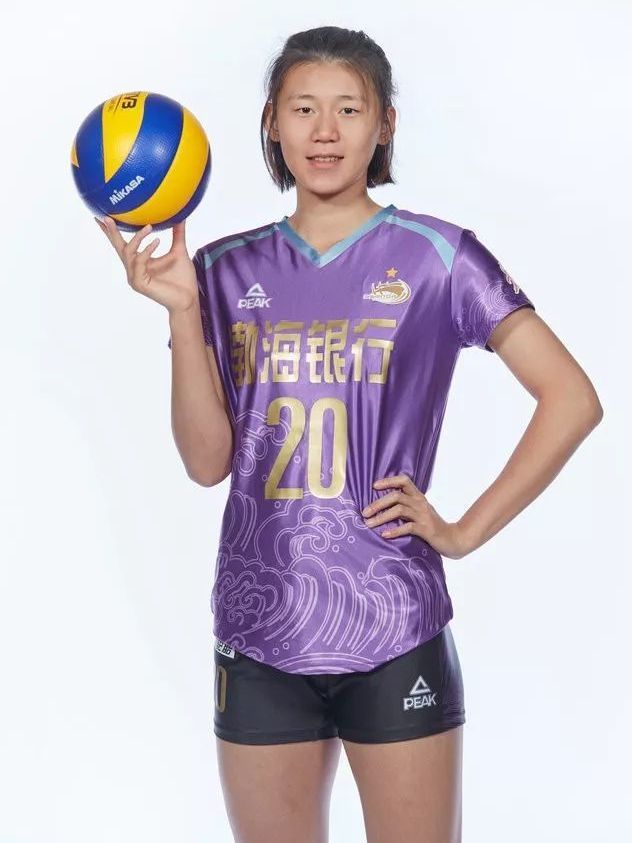 号称李盈莹接班人,女排实力新星王艺竹,她能用实力证明自己吗?