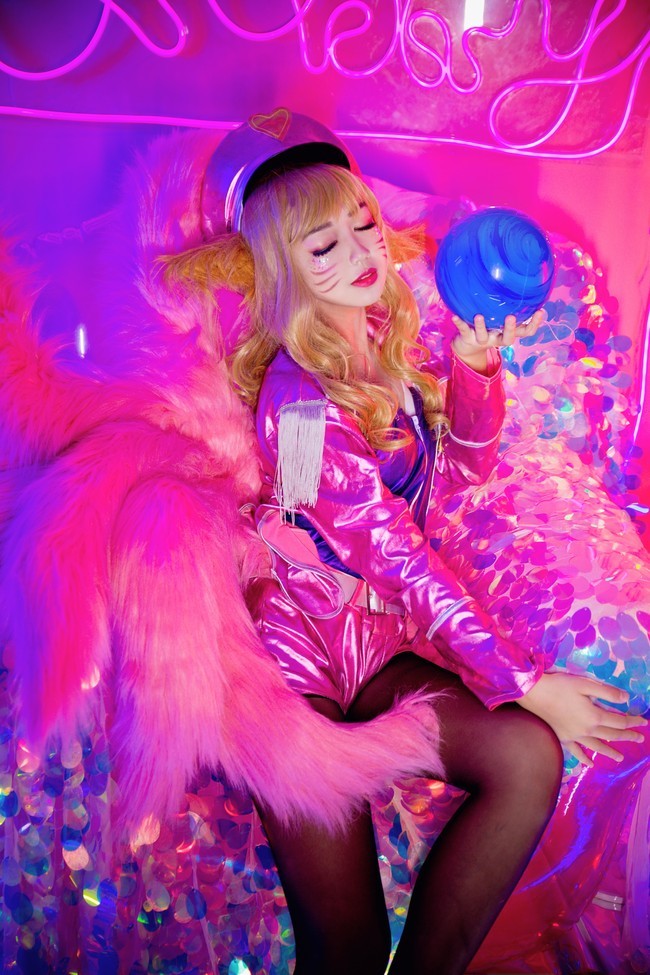 cos欣赏偶像歌手阿狸