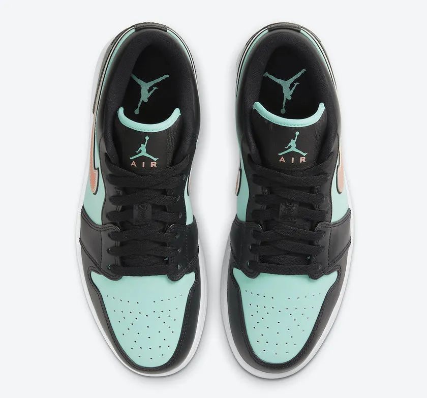 蒂芙尼蓝色调注入这双airjordan1low吸睛度不低