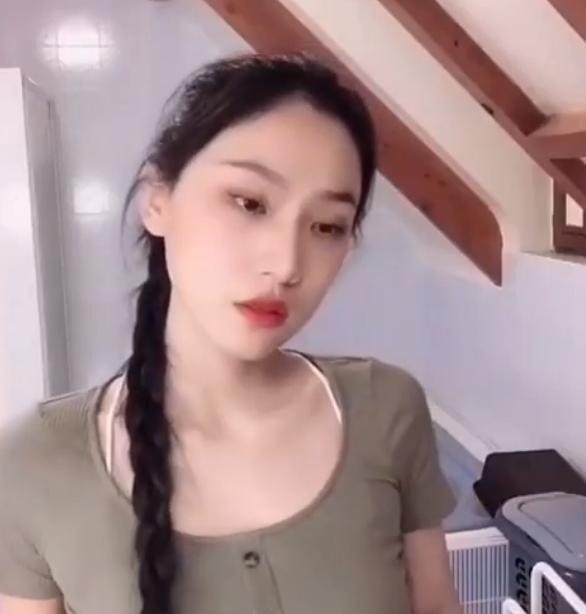 p站up主刘玥入驻b站b站不是傻子刘玥也不是傻子