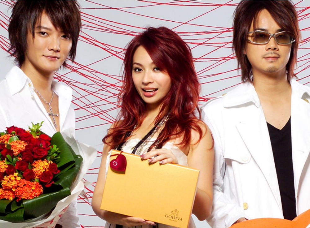 飞儿乐队上综艺再被提逼走主唱詹雯婷传闻连连否认网友不买账