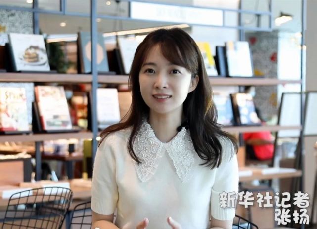 王冰冰之后,又有央视女记者火了!爱读书的女人,到底有多厉害?