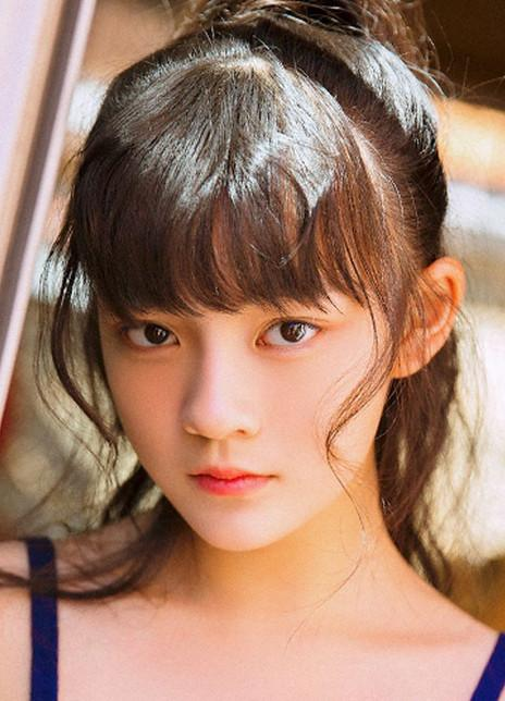 盘点国内00后小花发展赵今麦已经掉队李庚希今年有望爆红