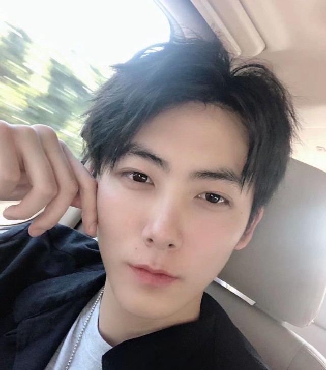 女星"大王"在节目向男友求婚,闺蜜杨紫周扬青毛不易围观送祝福