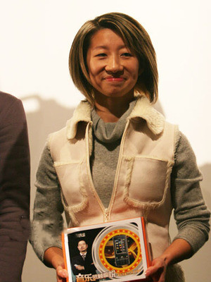 体操界"女神"陆莉,曾16岁拿奥运冠军,18岁退役后嫁给美国丈夫_腾讯