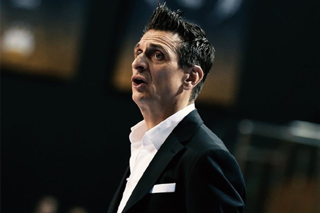 遭到挖角,包括奥格,奥杰年诺维奇,拉西奇等王牌球员都有可能离开球队