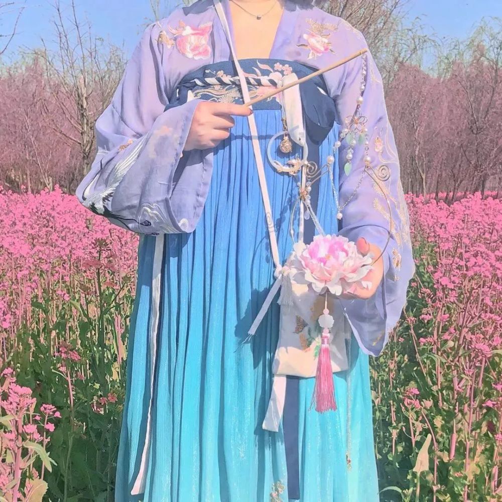 古风汉服头像 巨好看的100张女生汉服二次元头像