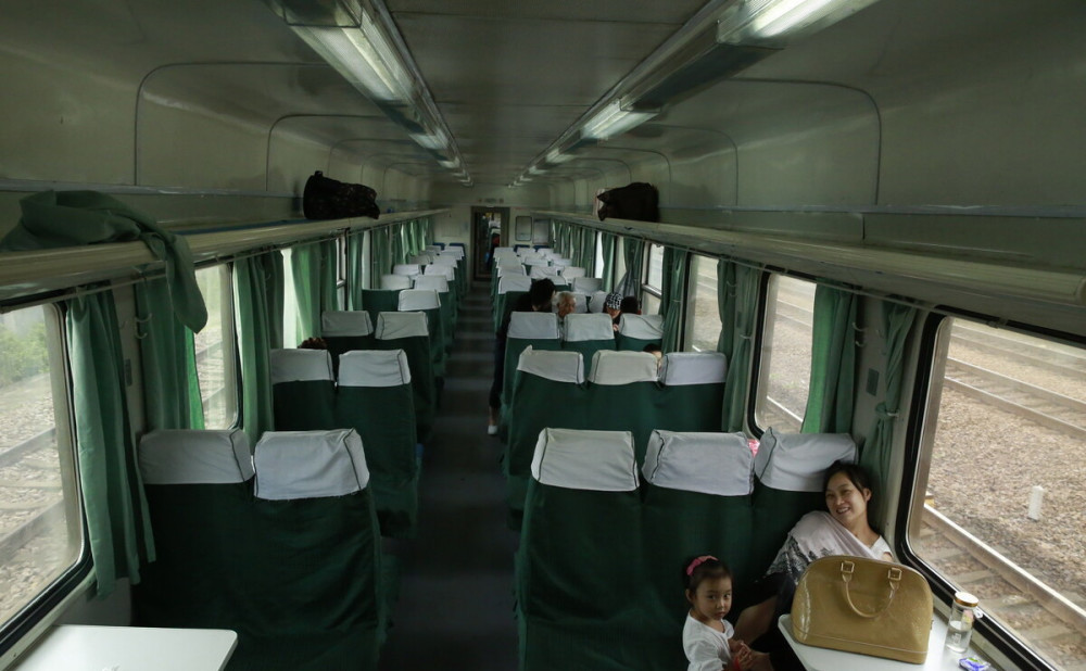 临客,那么,车次编号前面的字面,应该是l,而这次的车次编号,是k4505次