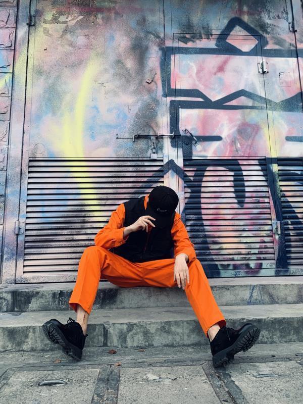 霸总林锡和苏以澈是同一个人扮的细节放大后粉丝都懵了就不能诚实点