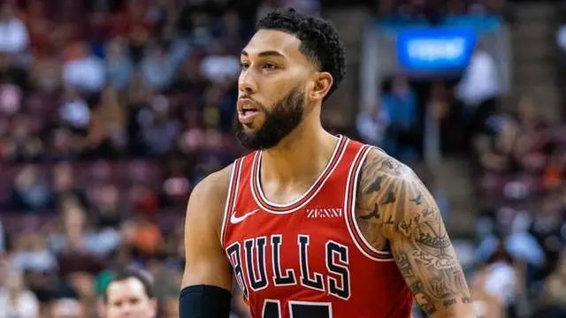 大心脏球员丹泽尔瓦伦丁