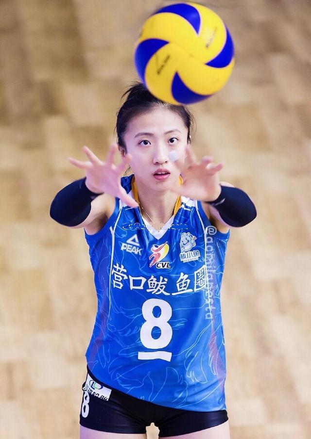 女排主力二传丁霞,曾被国家队劝退,这背后丁霞有哪些心酸?
