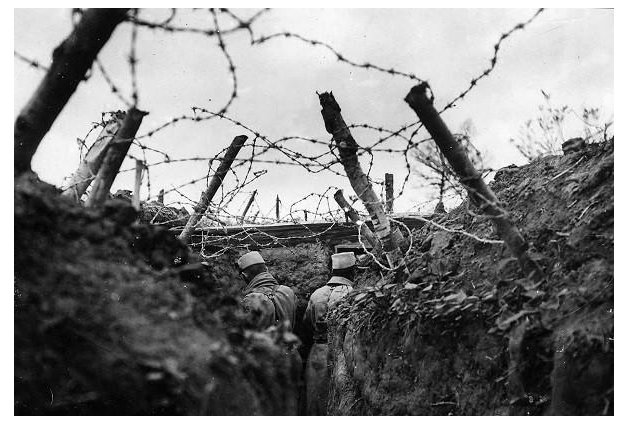 战场上,为何小小的铁丝网会成为士兵们的噩梦?仔细看看上面都有啥