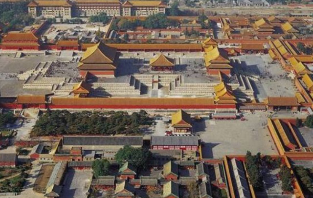 方方正正的故宫 从高空俯瞰中轴线竟是修歪的 其中原因令人玩味 皇城 故宫 子午线 北京城 都城 紫禁城 元朝