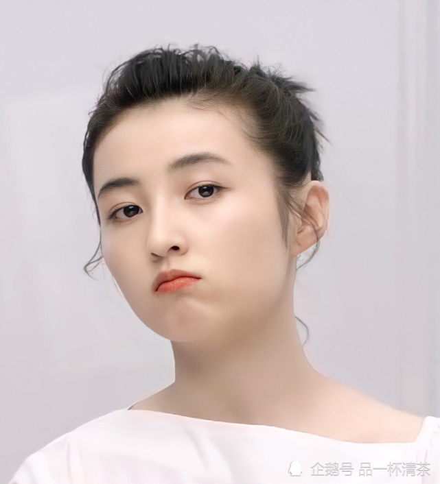 2021内地线星榜关晓彤挤进一线看到张子枫没有搞错吧