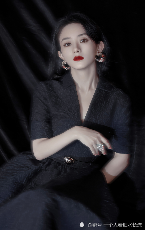 商业电视剧排行榜前十名_明星商业价值榜:蔡徐坤登顶,肖战跌至第八名,前十仅一位女星(2)