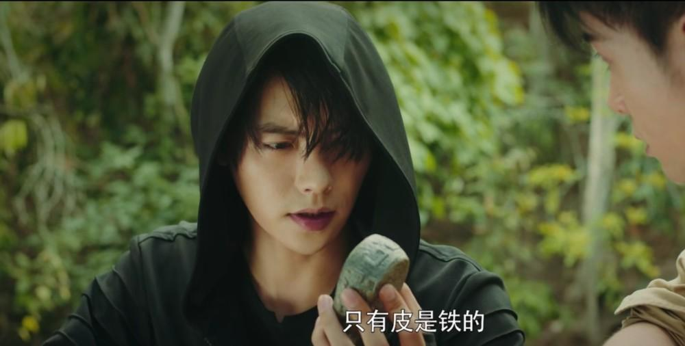 终极笔记张起灵藏起来的铁块有什么作用第二部能找到答案