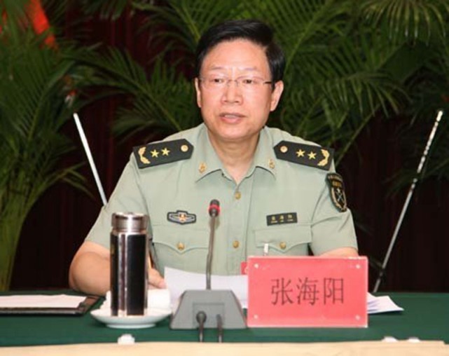 张震的妻子,养育四子一女,四个儿子全部成为将军,女婿也是将军