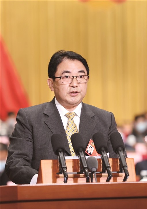 建务实管用之言聚砥砺奋进之力省政协十二届四次会议大会发言摘登