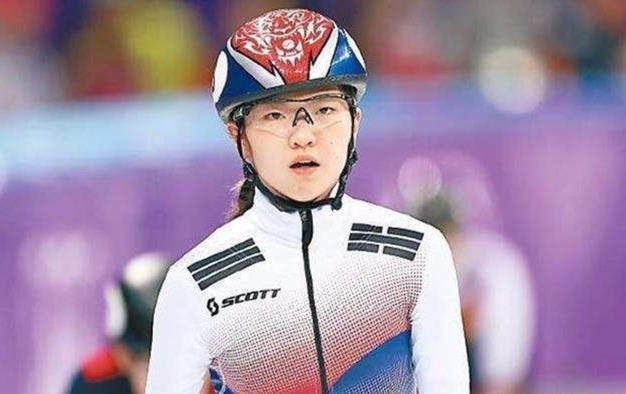 奥运冠军受教练侵犯4年,22岁或将提前退役,至今不敢谈恋爱