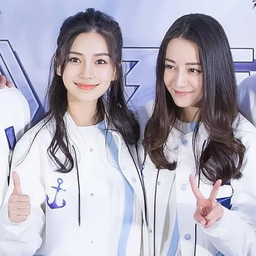 angelababy迪丽热巴同品牌大片你pick谁