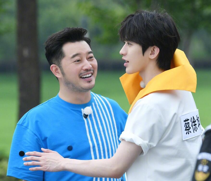 如今第八季以及黄河篇全面收官,2021年的到来也预示着《奔跑吧9》即将