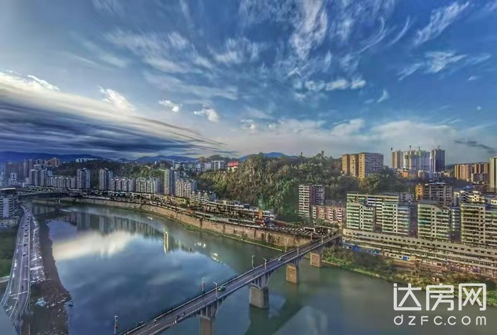 城市东进南拓达州双城一线一园建设更迭变迁未来可期