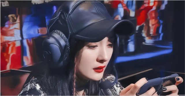 杨幂王者荣耀首秀被打自闭!