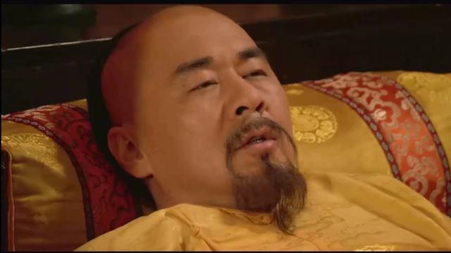 甄嬛传皇上驾崩前甄嬛头上戴了什么让皇帝摸到后如此绝望