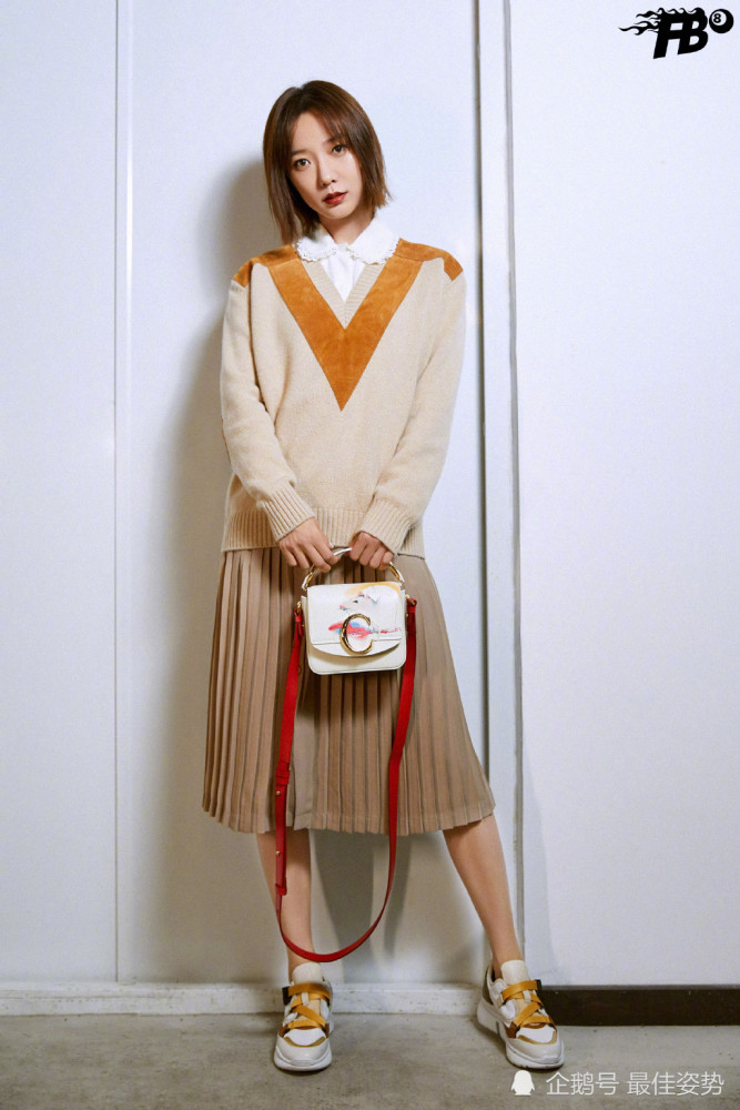 众明星的6个经典拍照姿势,怎么拍都好看!