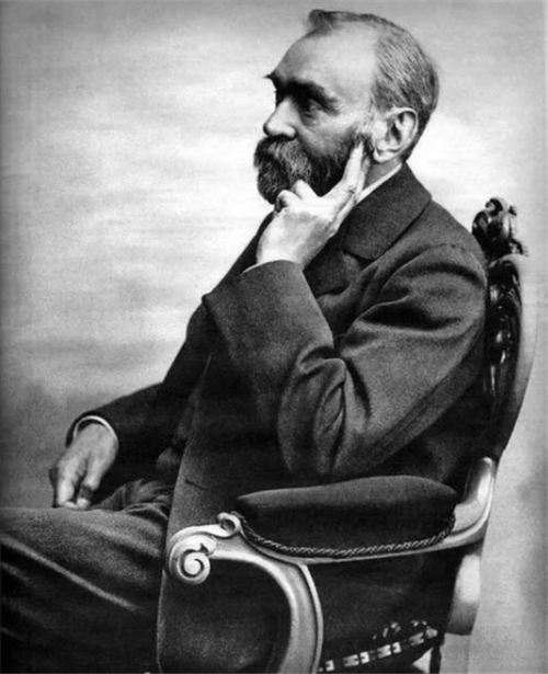 马克斯·韦特海默,库尔特·考夫卡和苛勒三人一同创造了格式塔心理学