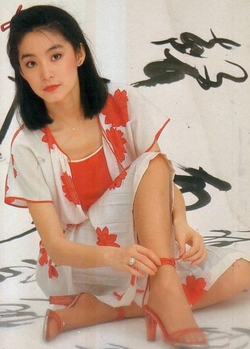 王嘉尔出道前是运动员任嘉伦出道前是运动员没想到她也是