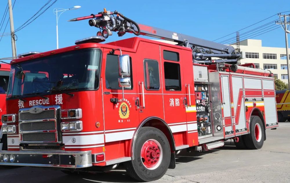 穿刺臂消防车其他消防车远程供水器材车指在灭火救援现场提供器材装备