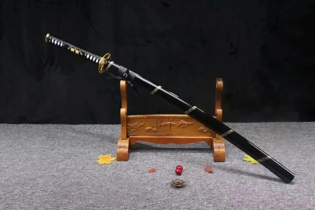 日本武士刀真的能切腹吗?影视作品都是假的