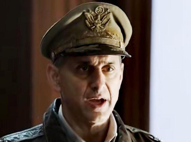 《跨过鸭绿江》李奇微角色演得很好?尊重对手不等于盲目吹嘘敌将