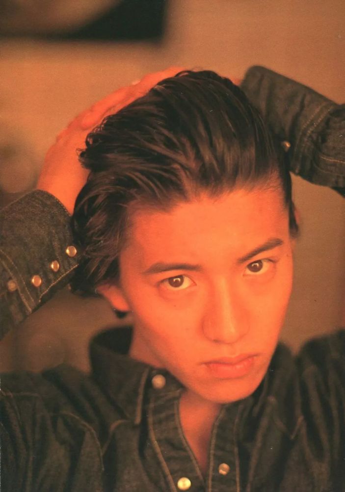 昔日男神木村拓哉晒自拍被吐槽油腻网友回怼不懂欣赏熟男