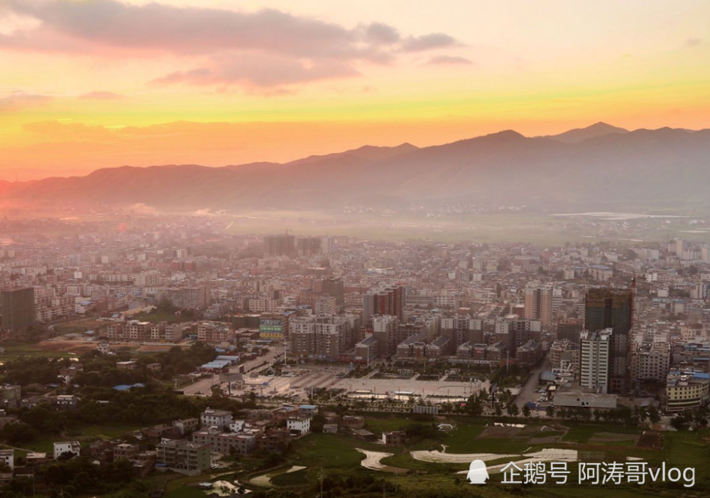 湖南各县人口_卫星上看耒阳:湖南城区面积最大、城市人口最多的县级城市之一(2)