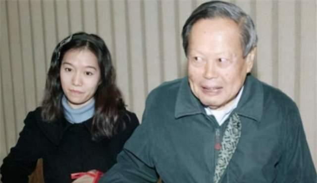 杨振宁的"天赐爱情"——翁帆终究只是杜致礼的"替代品"而已