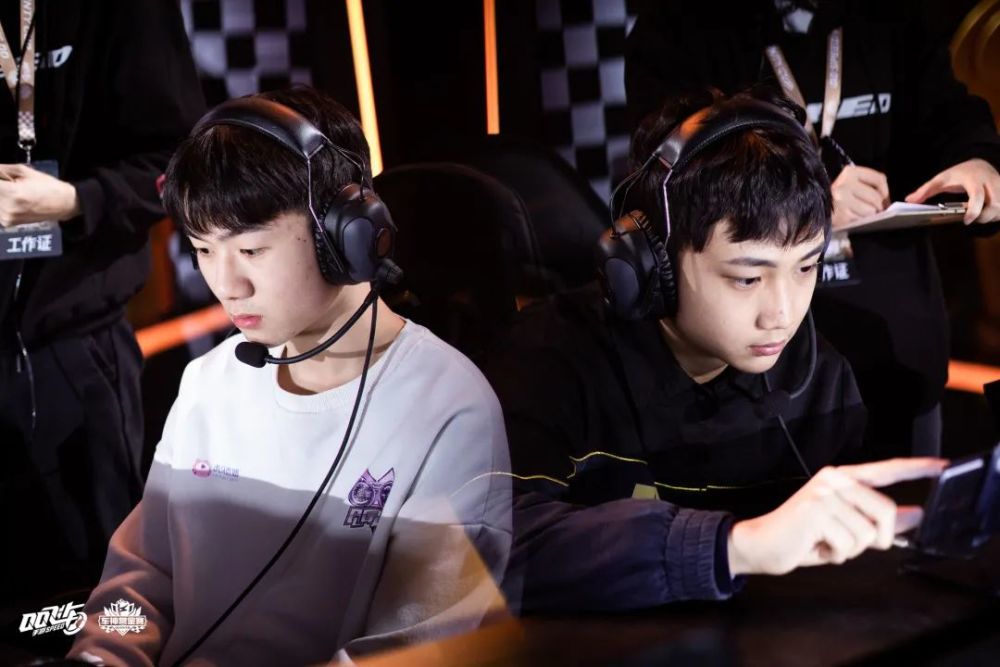 恭喜rngm云海再获赏金车神qq飞车手游赛事