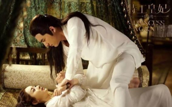 古代夫妇睡觉,为何需要通房丫头在一旁伺候?原因让人无法接受