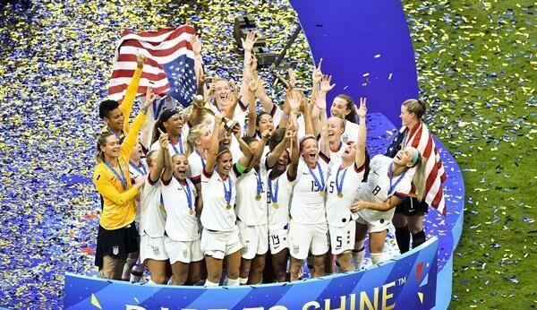 美国女足夺冠,还同样以助教身份帮助美国队在2012年伦敦奥运会夺金