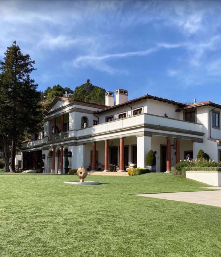 史泰龙84亿出售豪宅,新家与比伯做邻居,以《洛奇》风格装潢