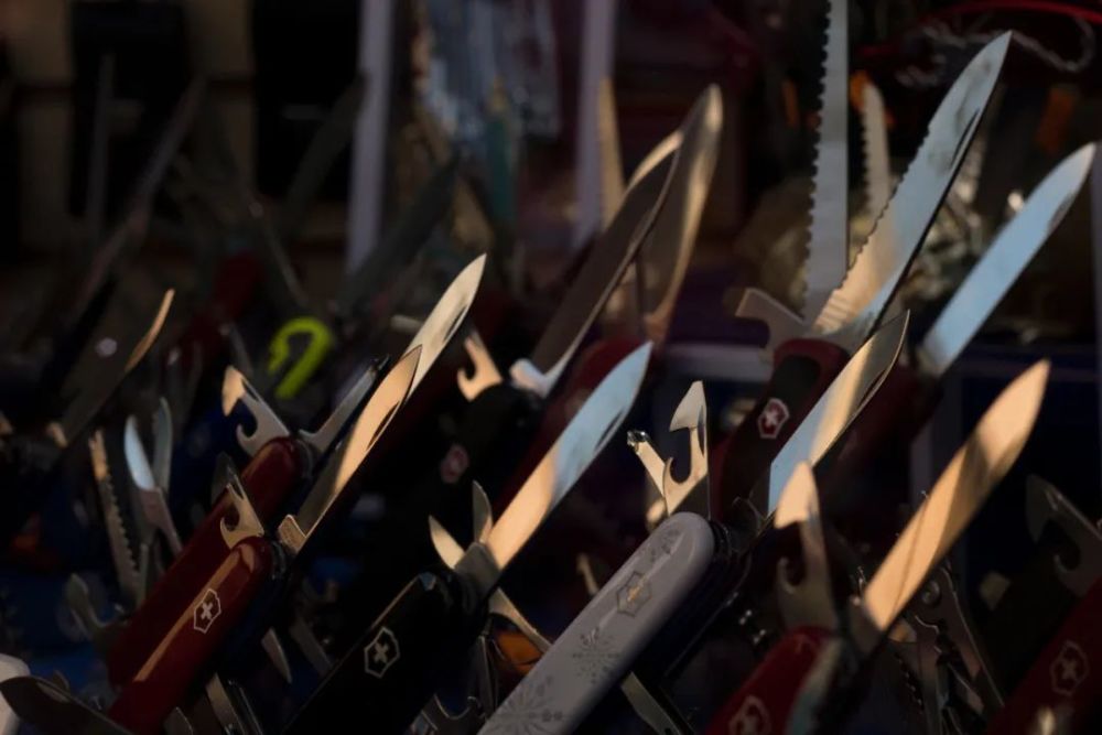 中金公司开年遭罚：保荐项目不过关收警示函