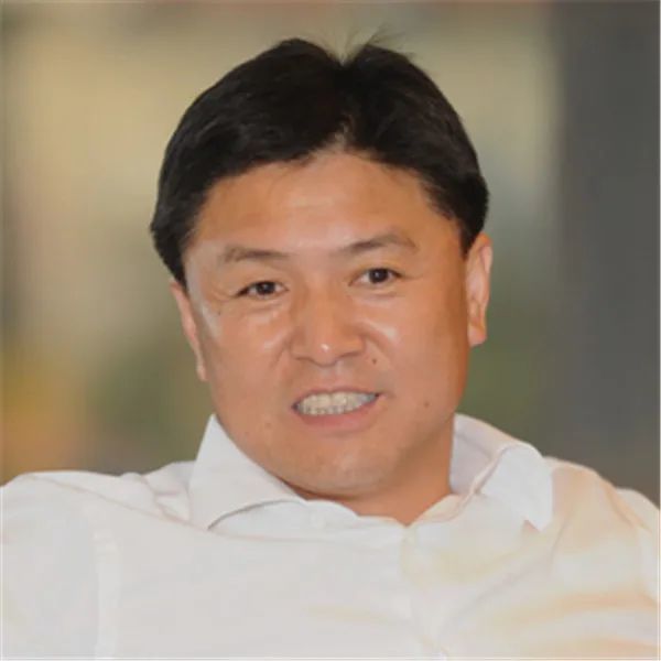 钱万成少年读书记