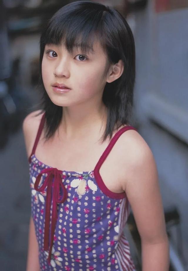 中日混血女星年少成名因丑闻退圈做网红身家千万如今因诈骗获利