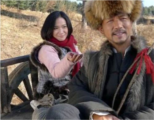 她16岁被土匪强行抢走生下8个孩子89岁的容貌依旧花容月貌