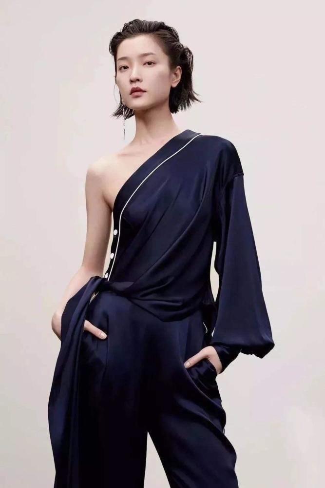 中国最高的女模特身高图片