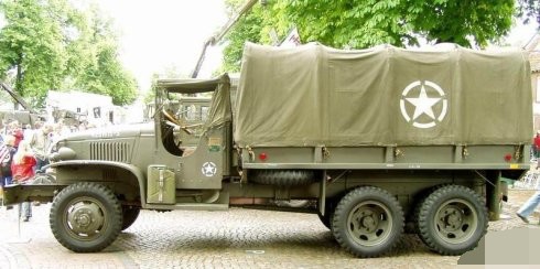 二战时美国最著名的十轮卡到底是哪款车有没有援助给中国